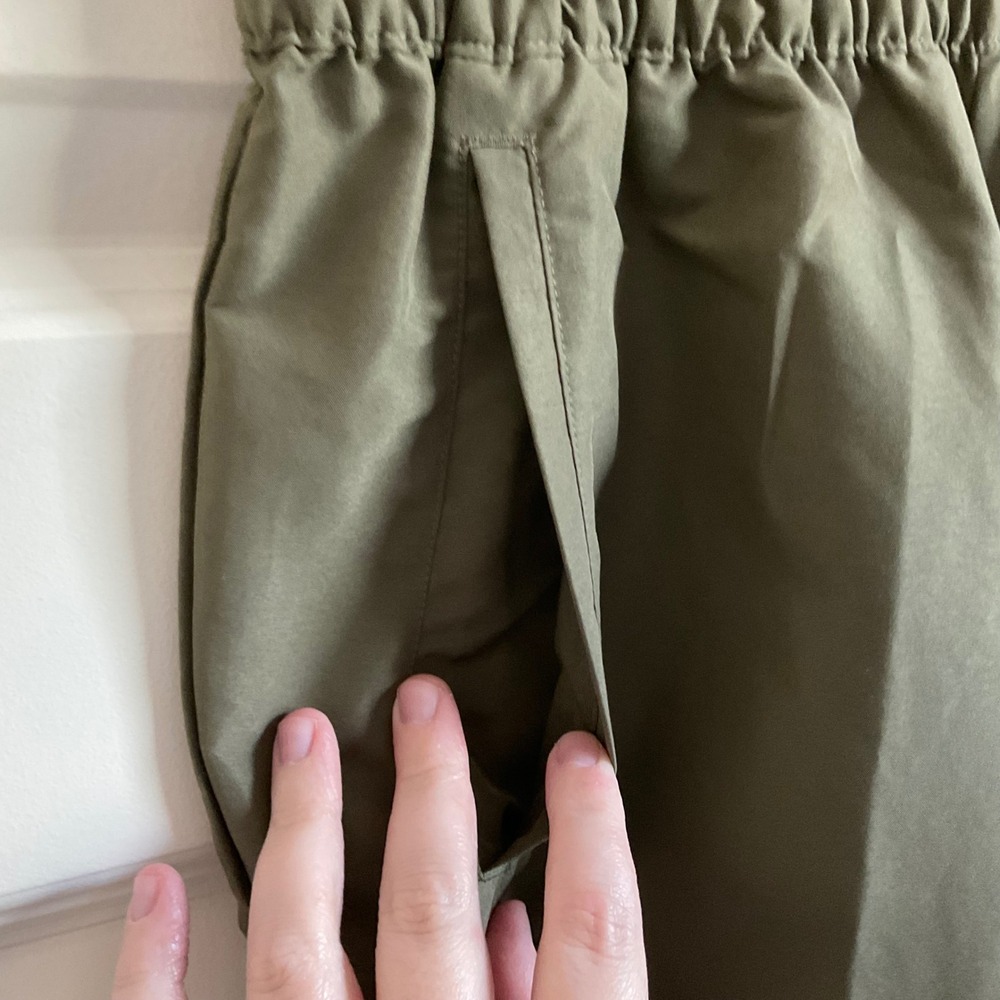Adidas Women's Wide Leg Green Cargo Pants - Size Small - Streetwear Athleisure - Picture 4 of 9
